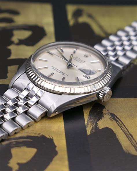 1975 rolex stainless steel price.